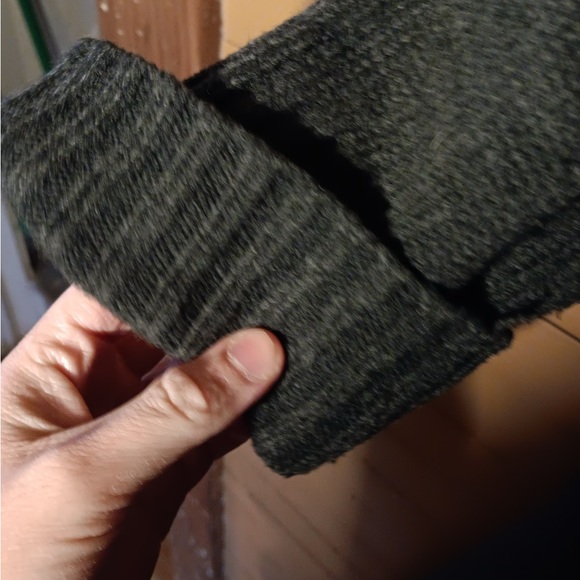 Gray takeout cardigan sweater - Picture 8 of 13